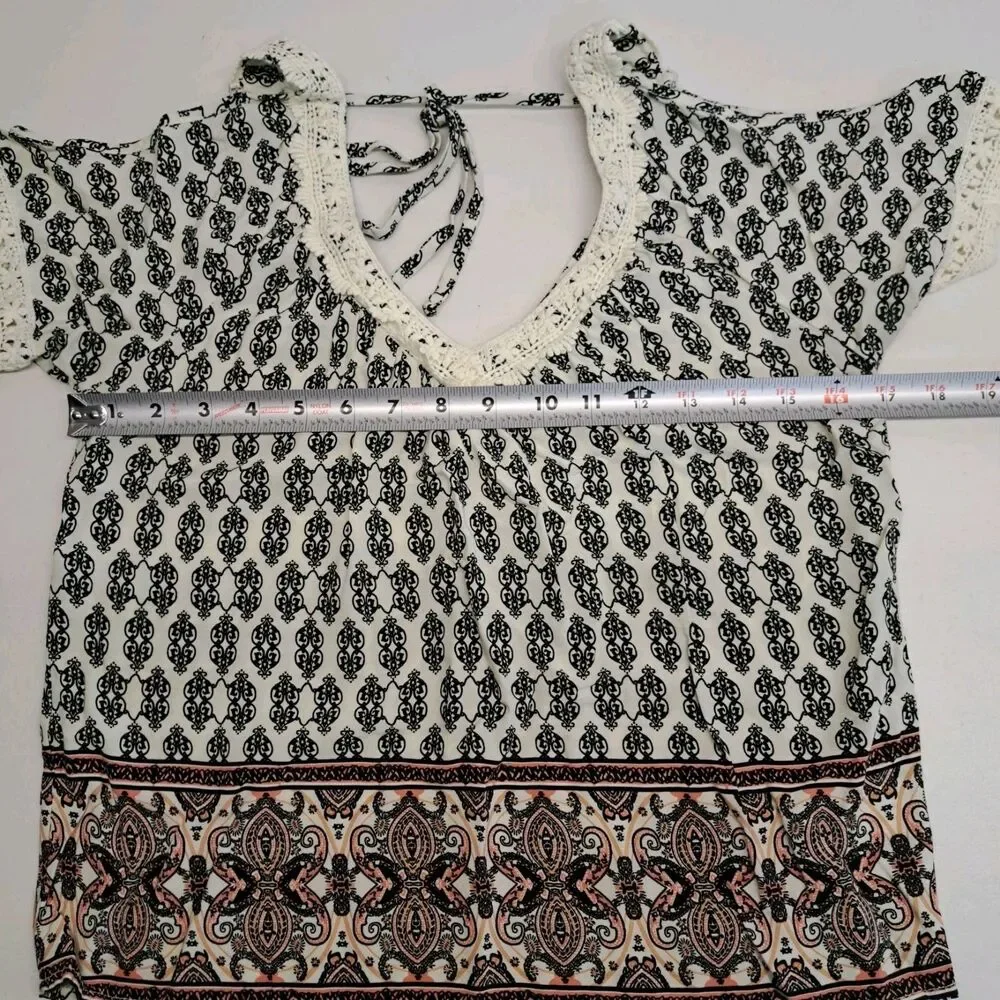 LA Hearts Women's M Cold Shoulder Short Sleeve Blouse - Picture 5 of 6